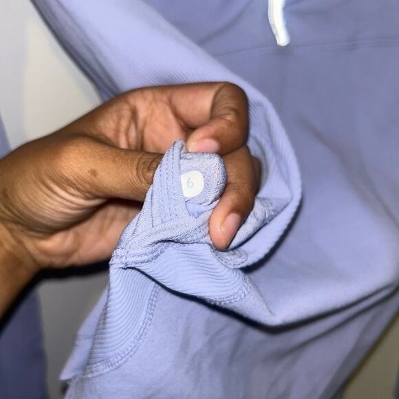 Lululemon Run: Switch Back 1/2 Zip
Lavender Dusk / Heathered Lavender Dusk size6 - Picture 5 of 9